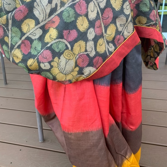 Hand-painted Kalamkari Pure Tussar Red, Black, Mustard SAREE SARI. Half & Half - Picture 8 of 9
